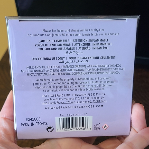 Ariana Grande Moonlight - Picture 10 of 15